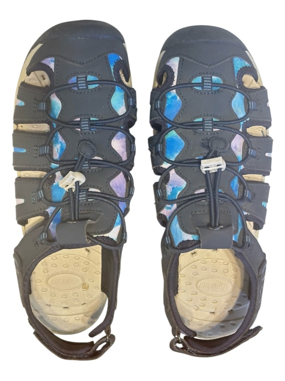 Khombu Crystal navy blue water sandals - Size 9 Like new